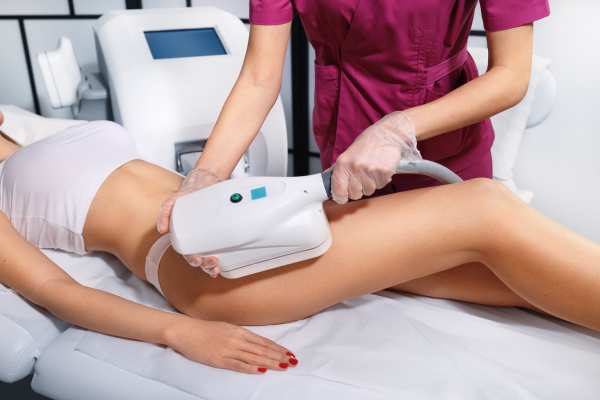 Outer thighs treatment Cumbernauld  from Lipo Sculpt